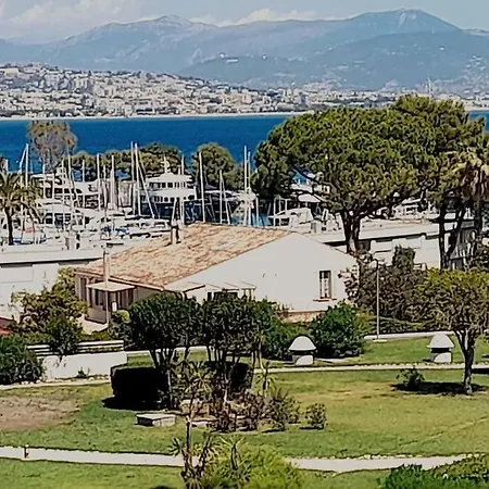 Marina Baie Des Anges וילנב-לובה